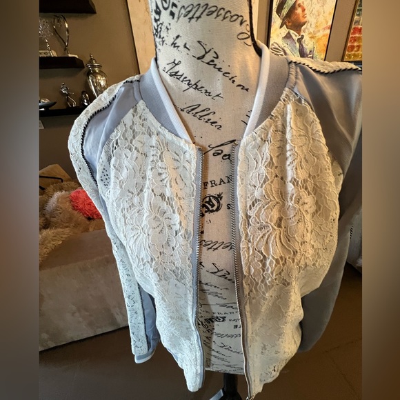 Current Air Lace Jacket - Picture 4 of 15